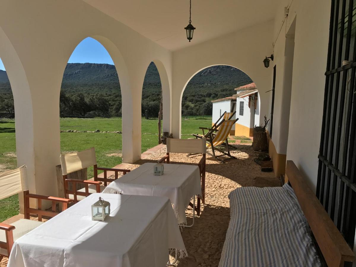Casa Rural De La Finca Sierra Grande Hornachos Esterno foto