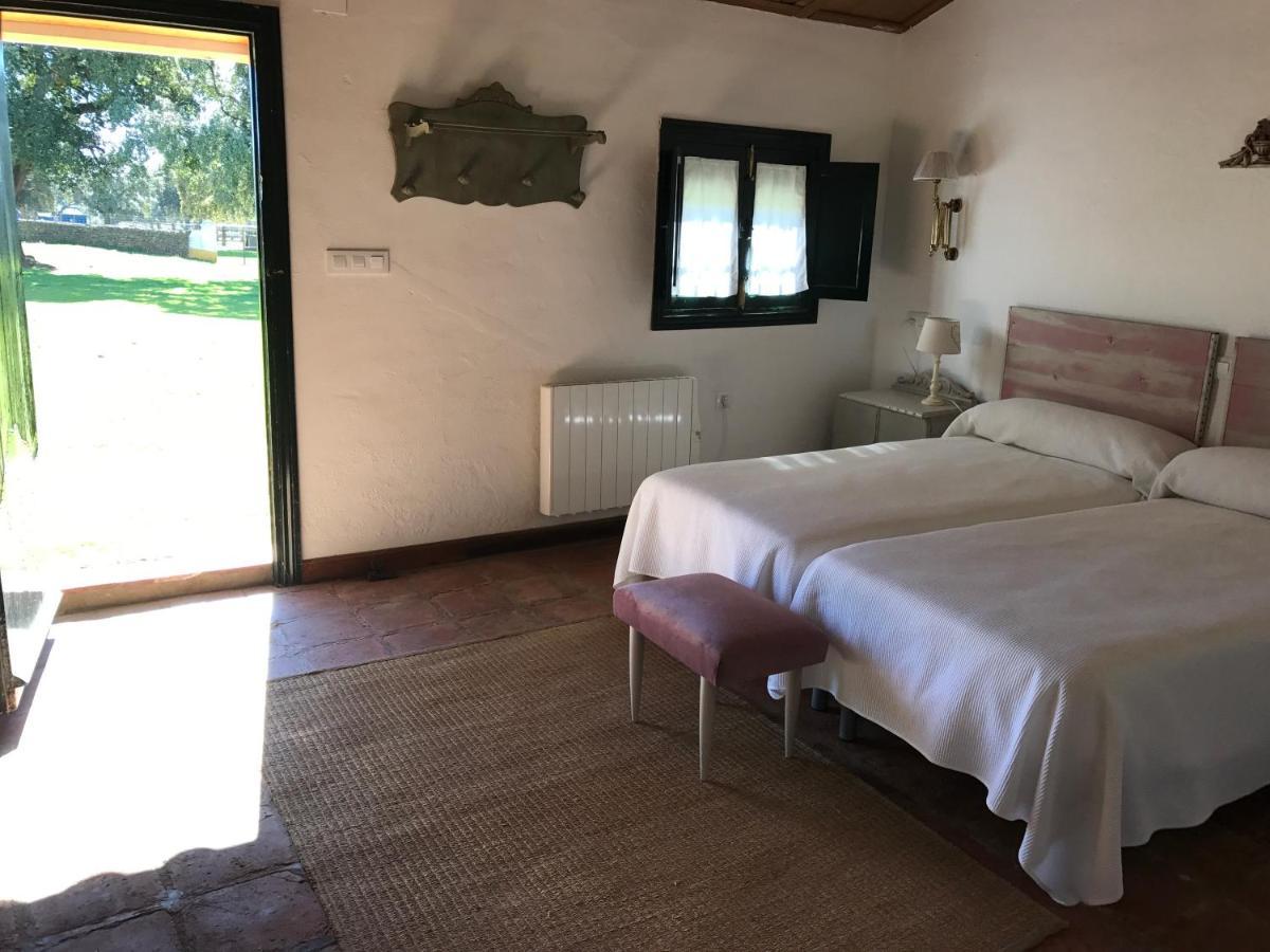 Casa Rural De La Finca Sierra Grande Hornachos Esterno foto